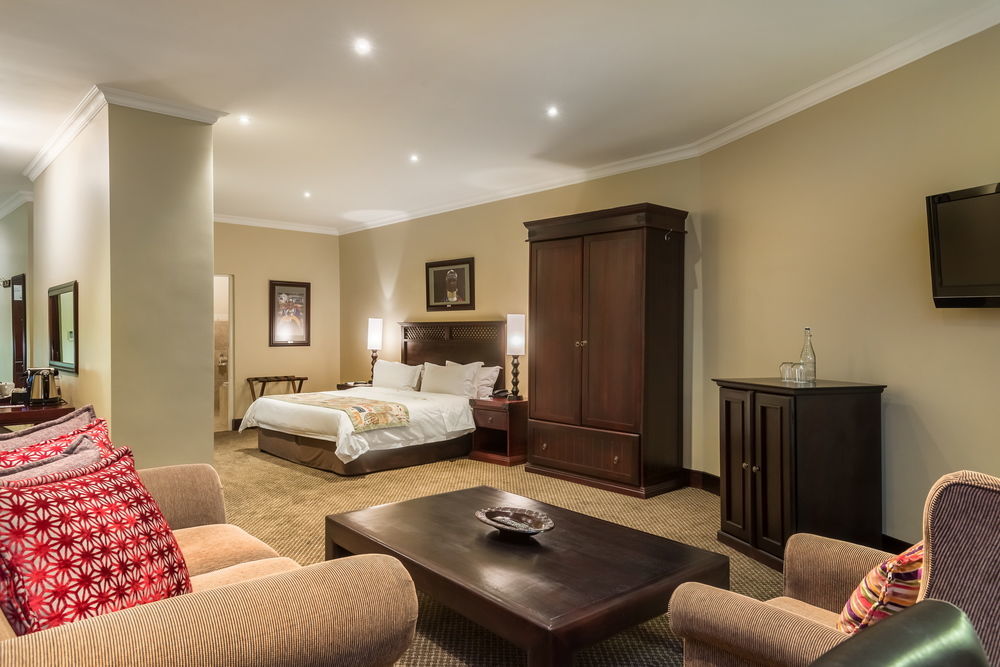 Anew Hotel Highveld Emalahleni Екстер'єр фото